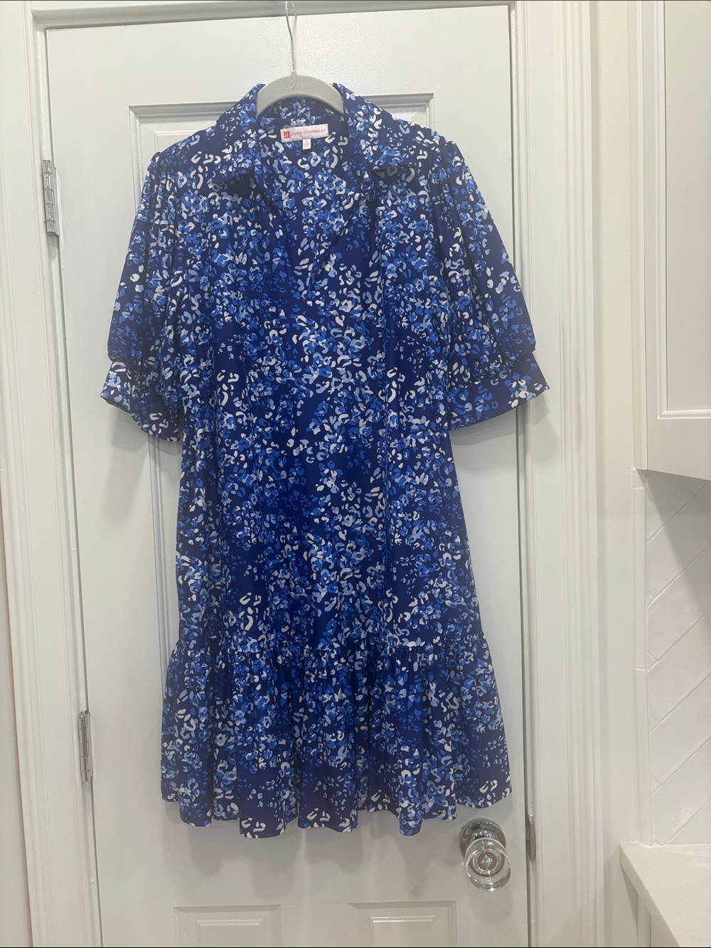 Jude Connally Blue Floral Print Short Sleeve Dress